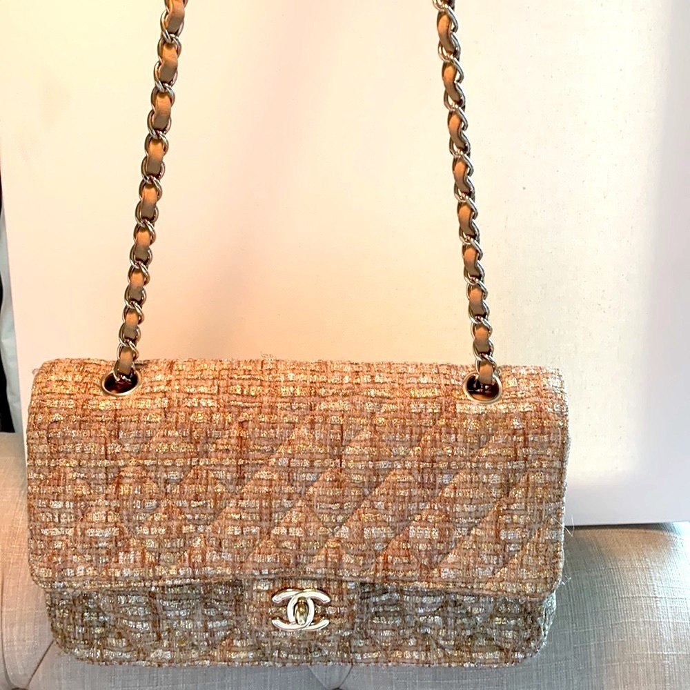 Vintage 🤎 CHANEL RARE Metallic Gold Silver Tweed Quilted 2.55 Double Flap Bag - Picture 3 of 16